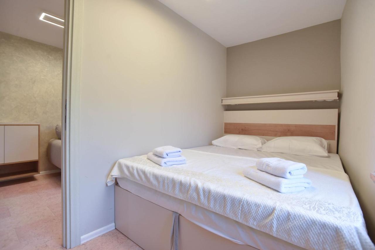 Goldpalma Apartment Budva Luaran gambar